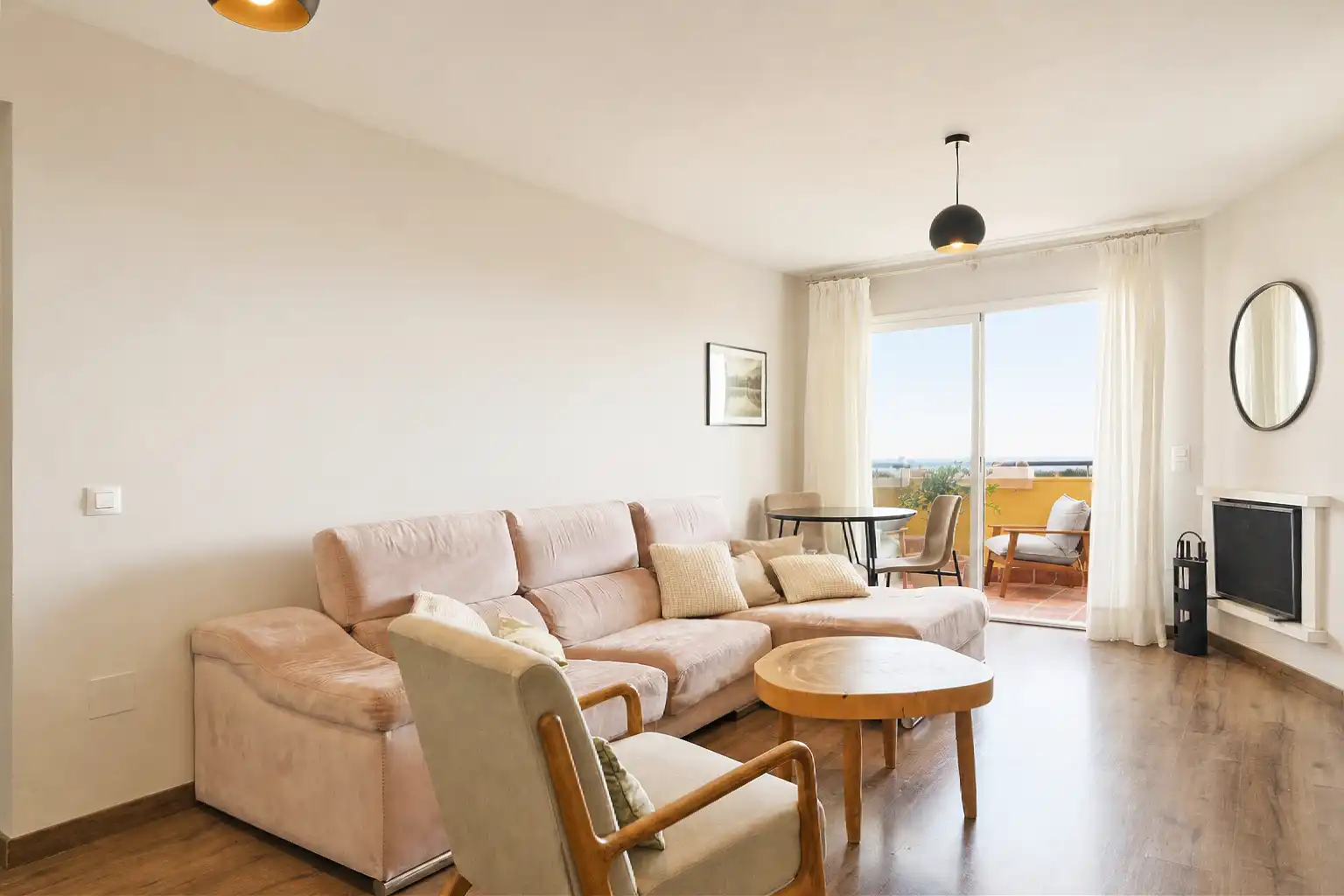 Sala de estar de Apartamento en venta en Mijas con Aire acondicionado, Parquet y Terraza
