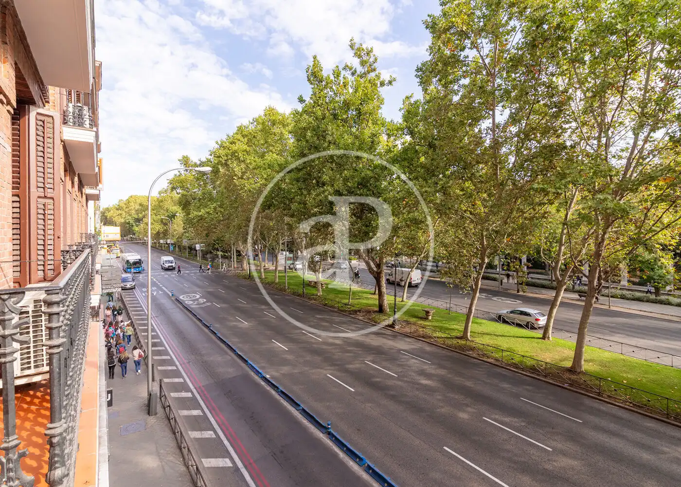 Außenansicht von Wohnung zur Miete in Madrid mit Klimaanlage, Heizung und Möbliert