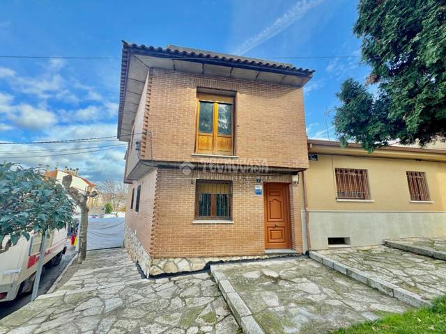 Casa-chalet en Venta en Yunquera de Henares