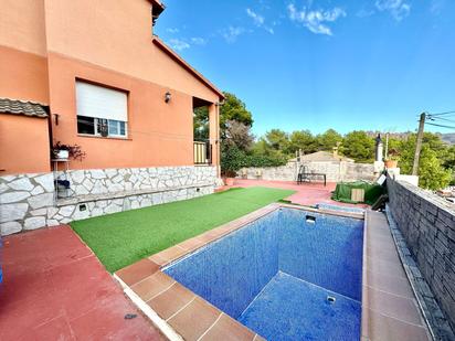 Piscina de Casa o xalet en venda en El Bruc amb Calefacció, Jardí privat i Terrassa