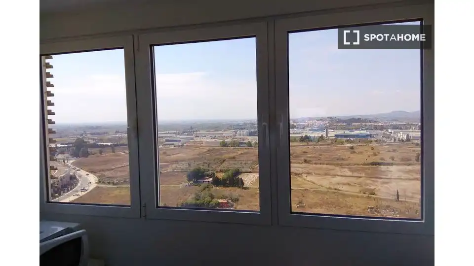 Habitación de Piso de alquiler en Xàtiva con Aire acondicionado, Calefacción y Amueblado