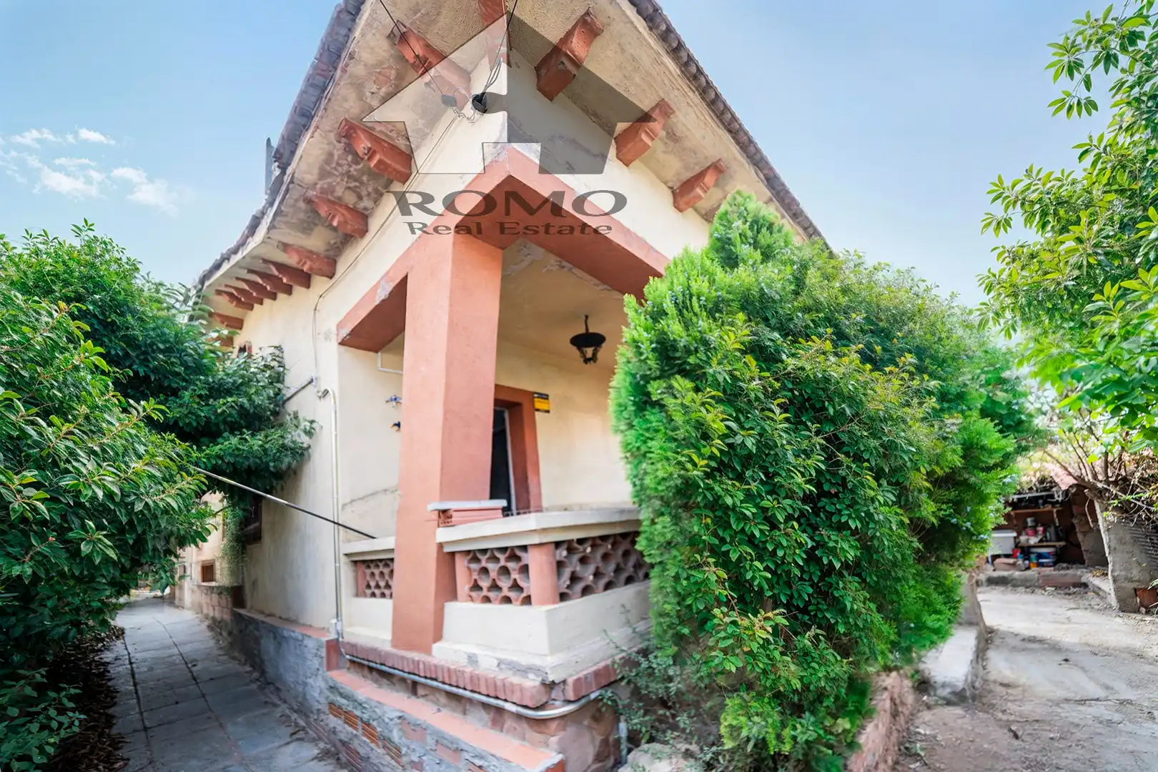 Vista exterior de Casa o chalet en venta en Santa Perpètua de Mogoda con Terraza