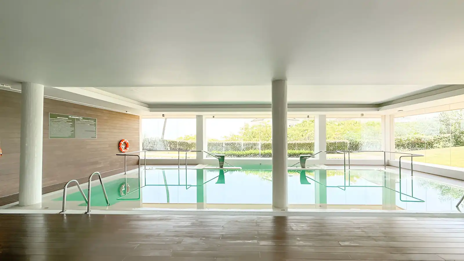 Apartament amb piscina en venda a Benahavís pueblo, imagen 33