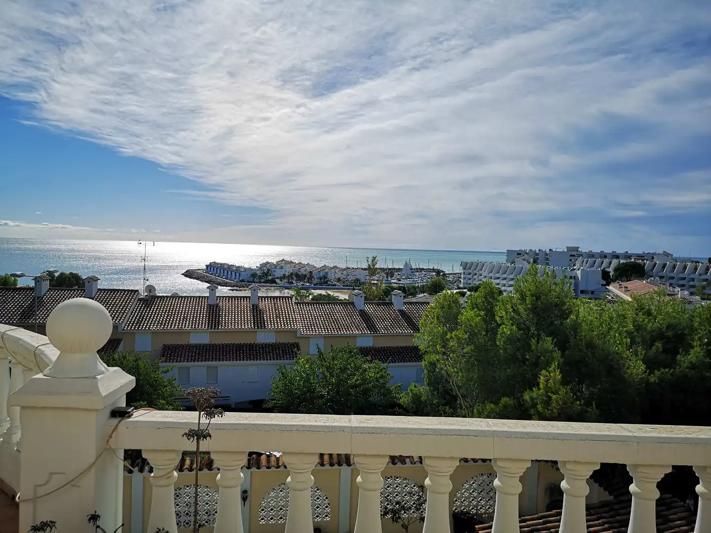 Vista exterior de Casa o xalet en venda en Alcalà de Xivert amb Aire condicionat, Calefacció i Jardí privat