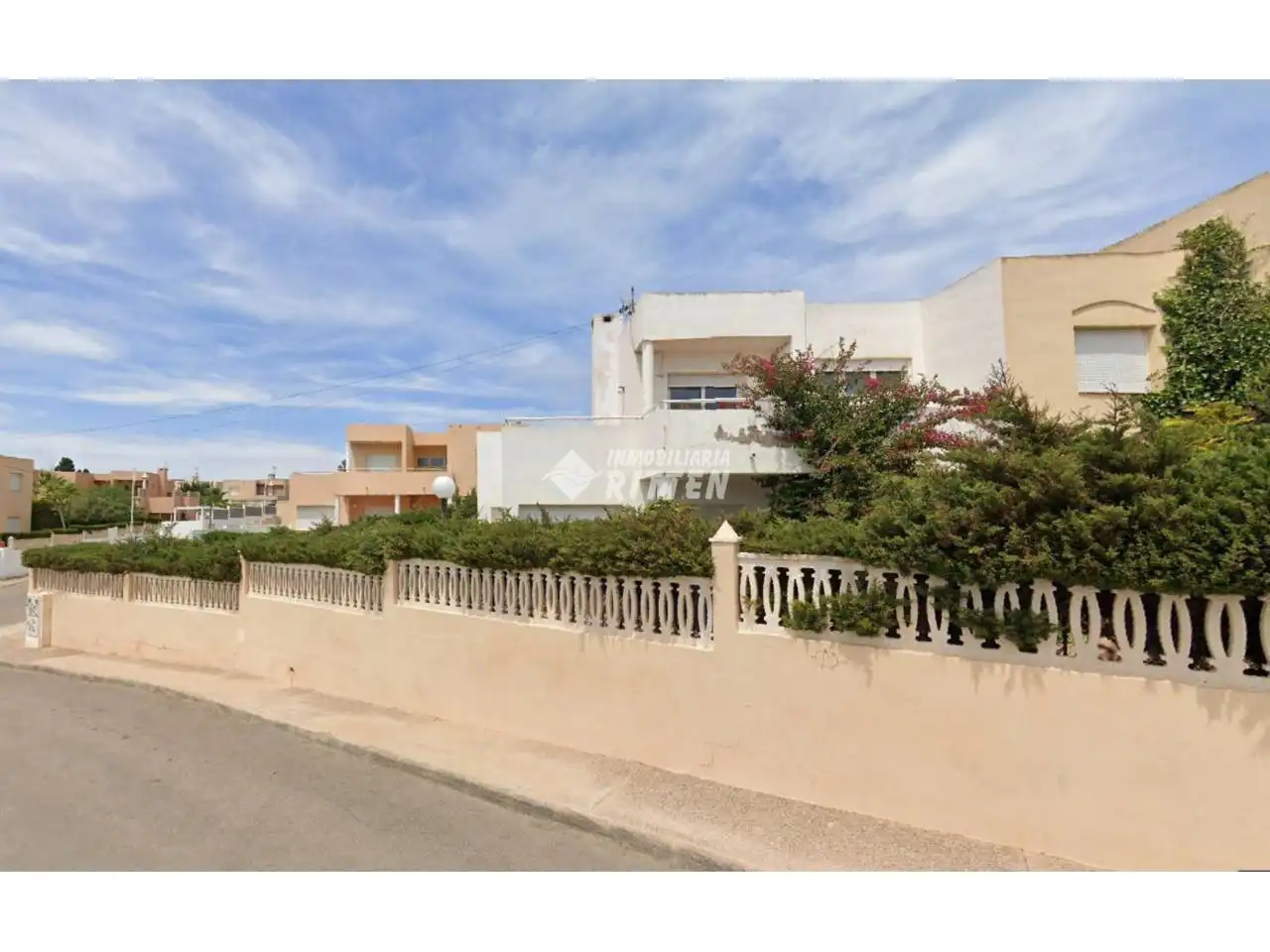 Vista exterior de Casa o chalet en venta en Cartagena con Jardín privado, Terraza y Piscina