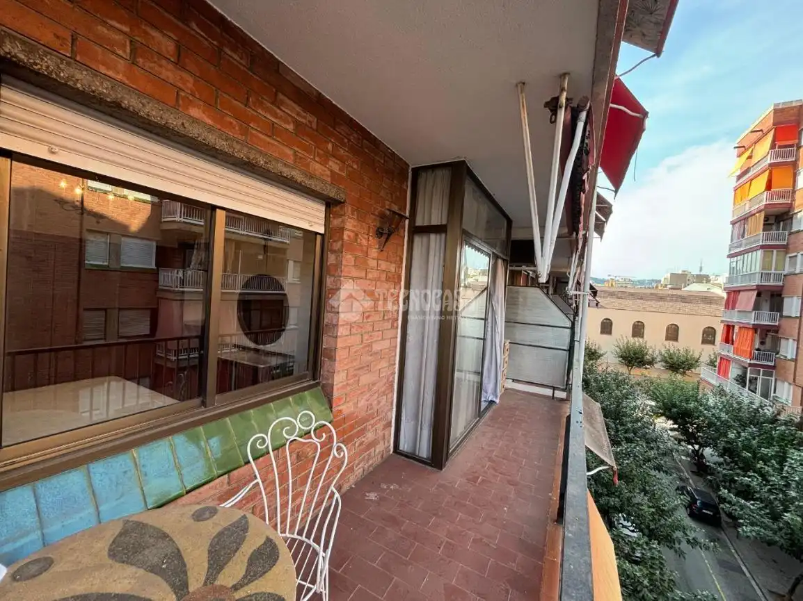 Piso con terraza en venta en Santa Eulàlia, imagen 2