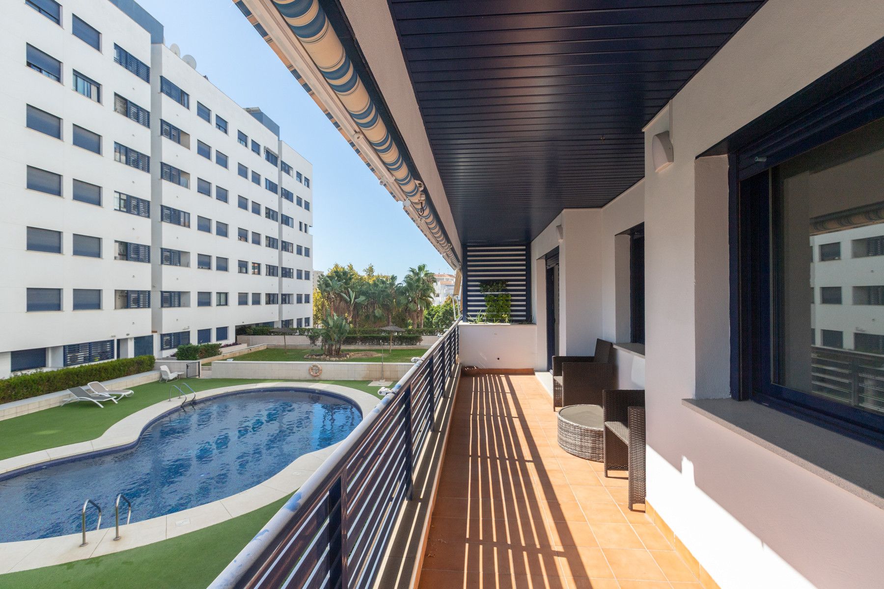 Terraza de Piso en venta en Estepona con Aire acondicionado, Terraza y Trastero