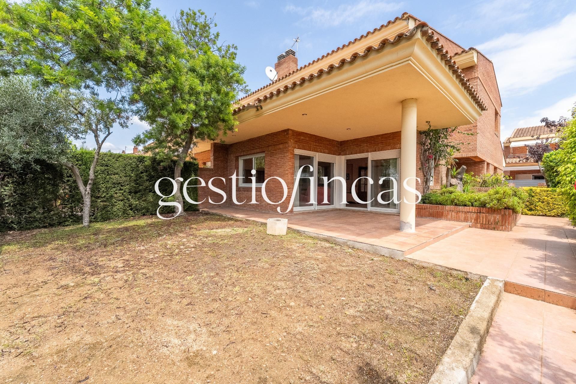 Jardí de Casa adosada en venda en Cambrils