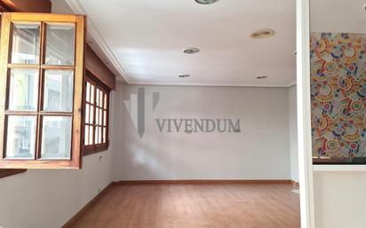 Living room of Office for sale in O Porriño    with Air Conditioner and Heating