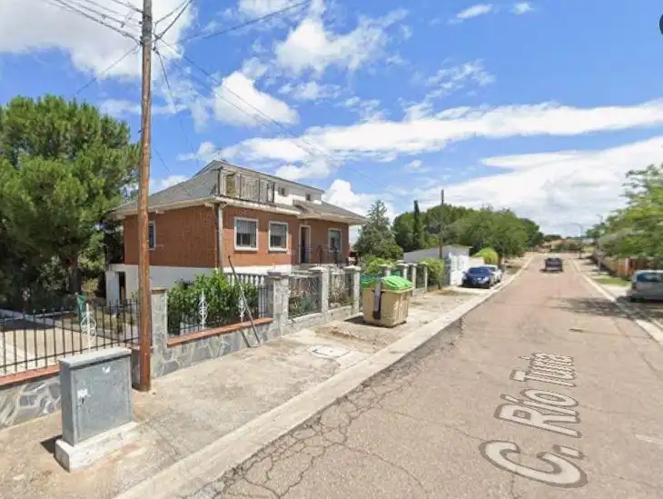 Chalet en venta en Calalberche, imagen 2