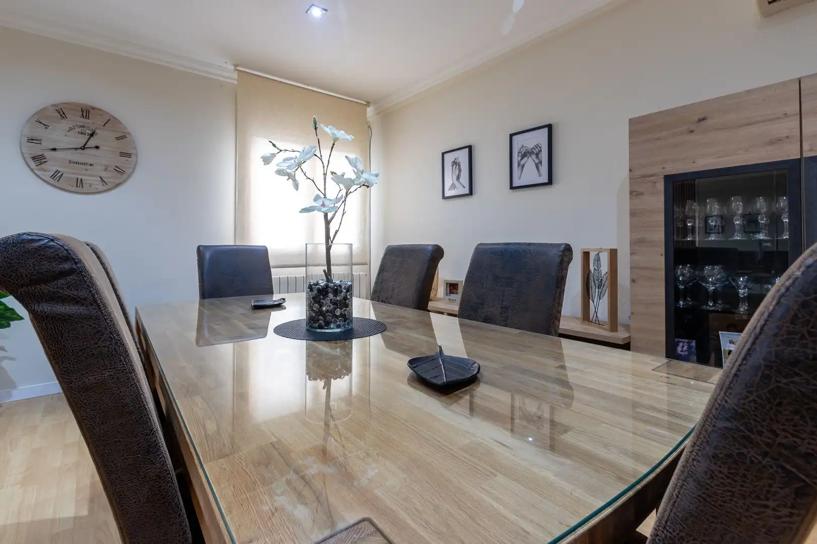Esszimmer von Einfamilien-Reihenhaus zum Verkauf in Roses mit Klimaanlage, Heizung und Terrasse