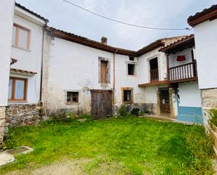 Exterior view of Single-family semi-detached for sale in Llanes