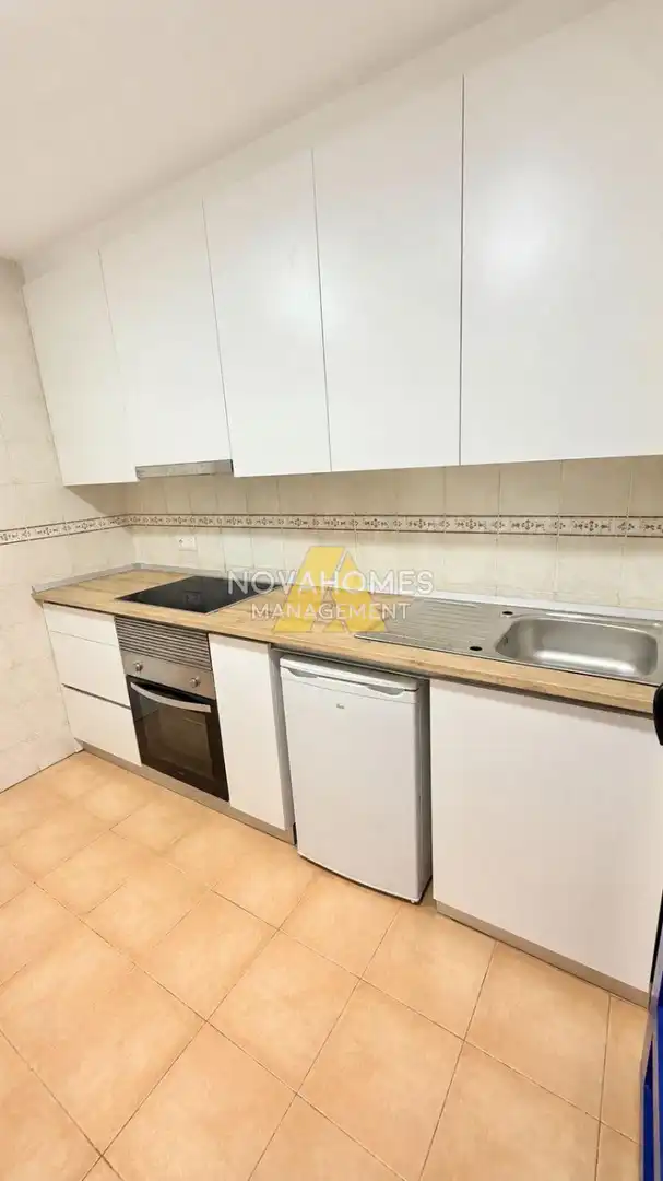 Cuina de Apartament en venda en Cartagena amb Aire condicionat, Terrassa i Piscina