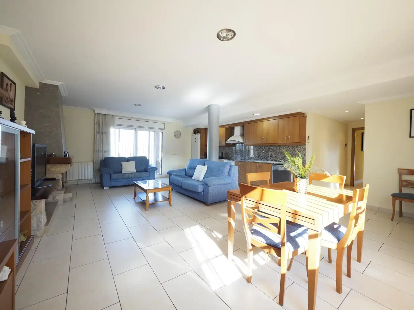 Living room of Houses for sale in Vilamalla  with Air Conditioner, Heating and Private garden