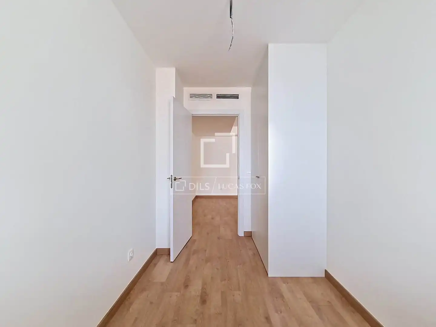 Schlafzimmer von Wohnung zum Verkauf in Vilanova i la Geltrú mit Klimaanlage, Heizung und Parkett