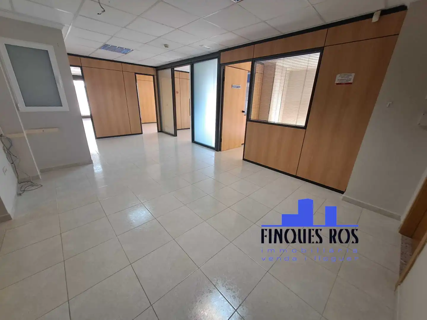 Office for rent in Vinaròs  with Air Conditioner and Heating