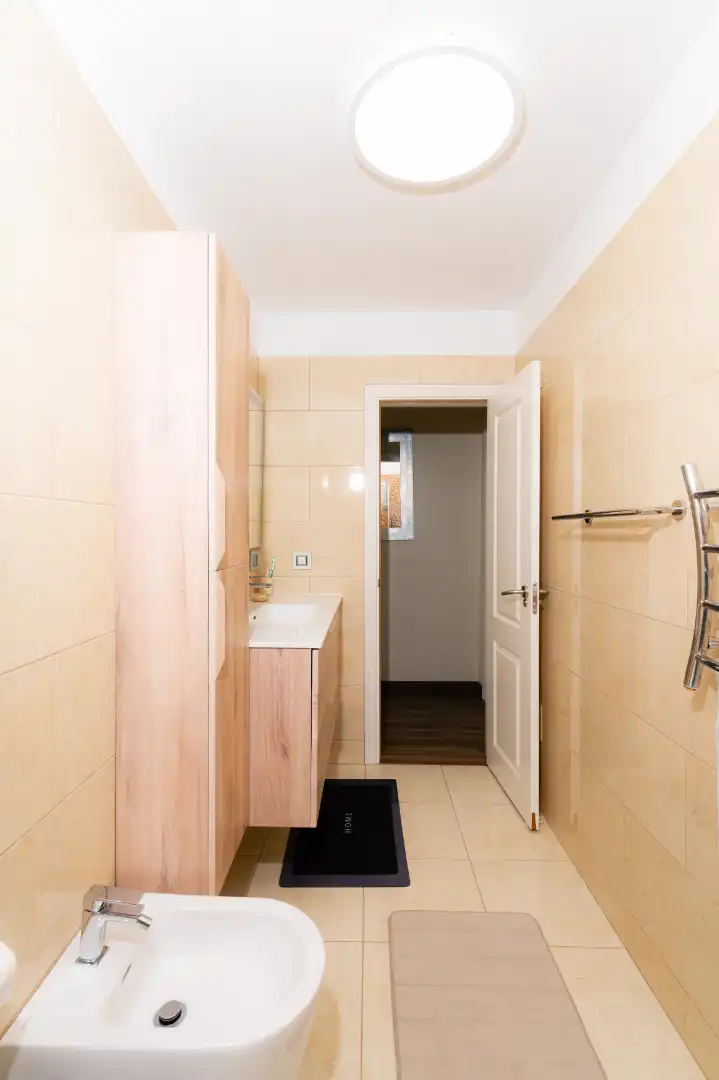 Bany de Casa adosada en venda en San Cristóbal de la Laguna amb Aire condicionat, Jardí privat i Parquet
