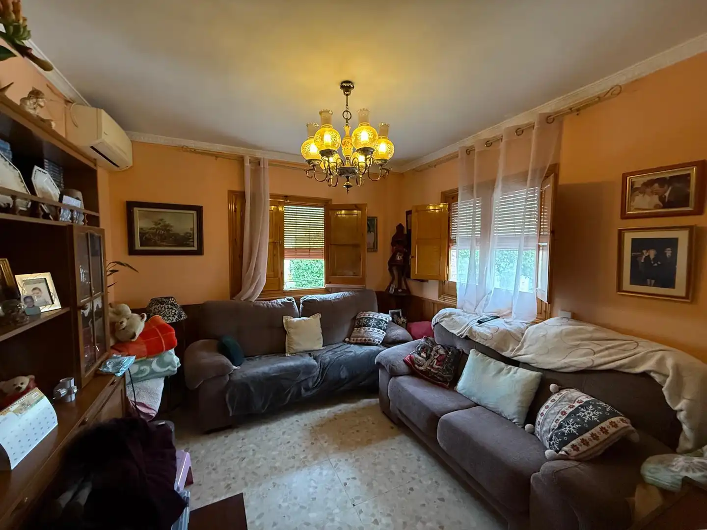 Sala de estar de Dúplex en venta en Dos Hermanas con Aire acondicionado, Calefacción y Terraza