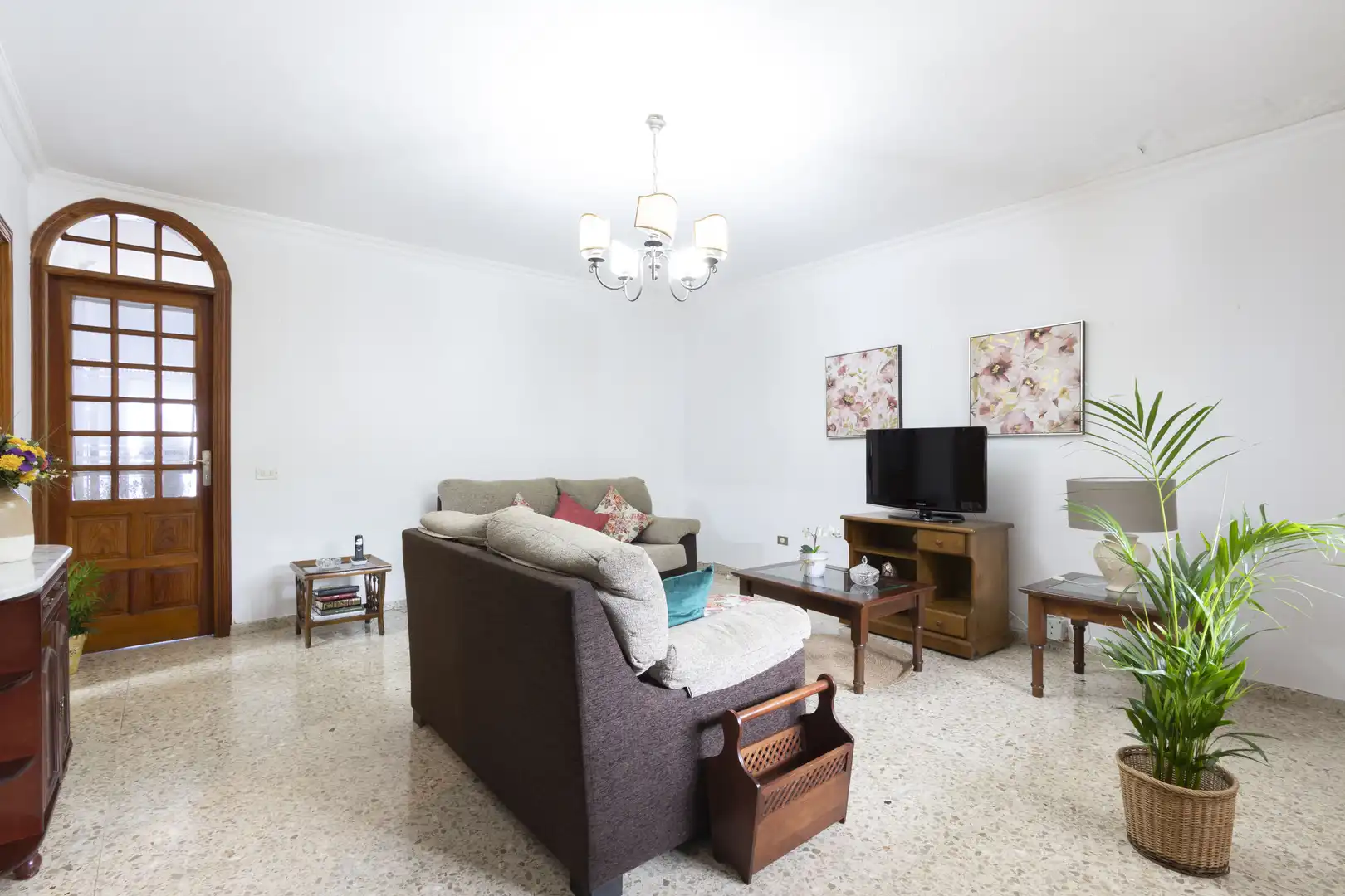 Sala de estar de Casa adosada en venta en Los Realejos con Jardín privado y Terraza