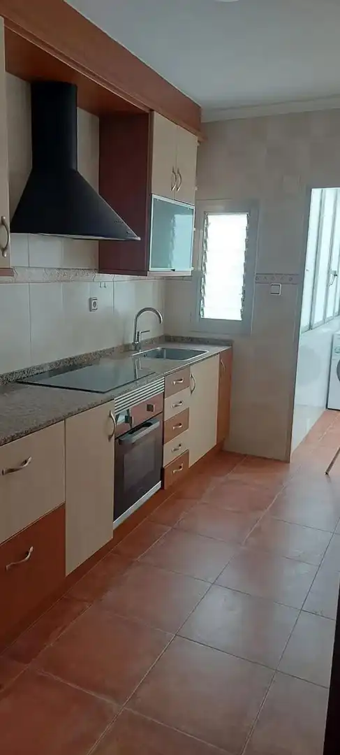 Cuina de Pis en venda en Catarroja amb Terrassa, Moblat i Balcó