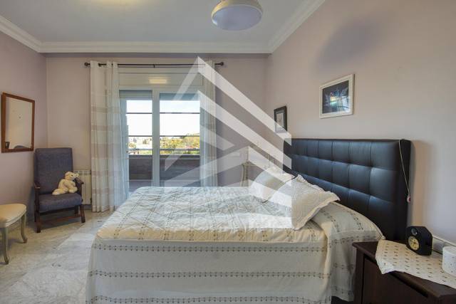 Casa-chalet en Venta en Carrer de Maurici Vilomara en El Guinardó