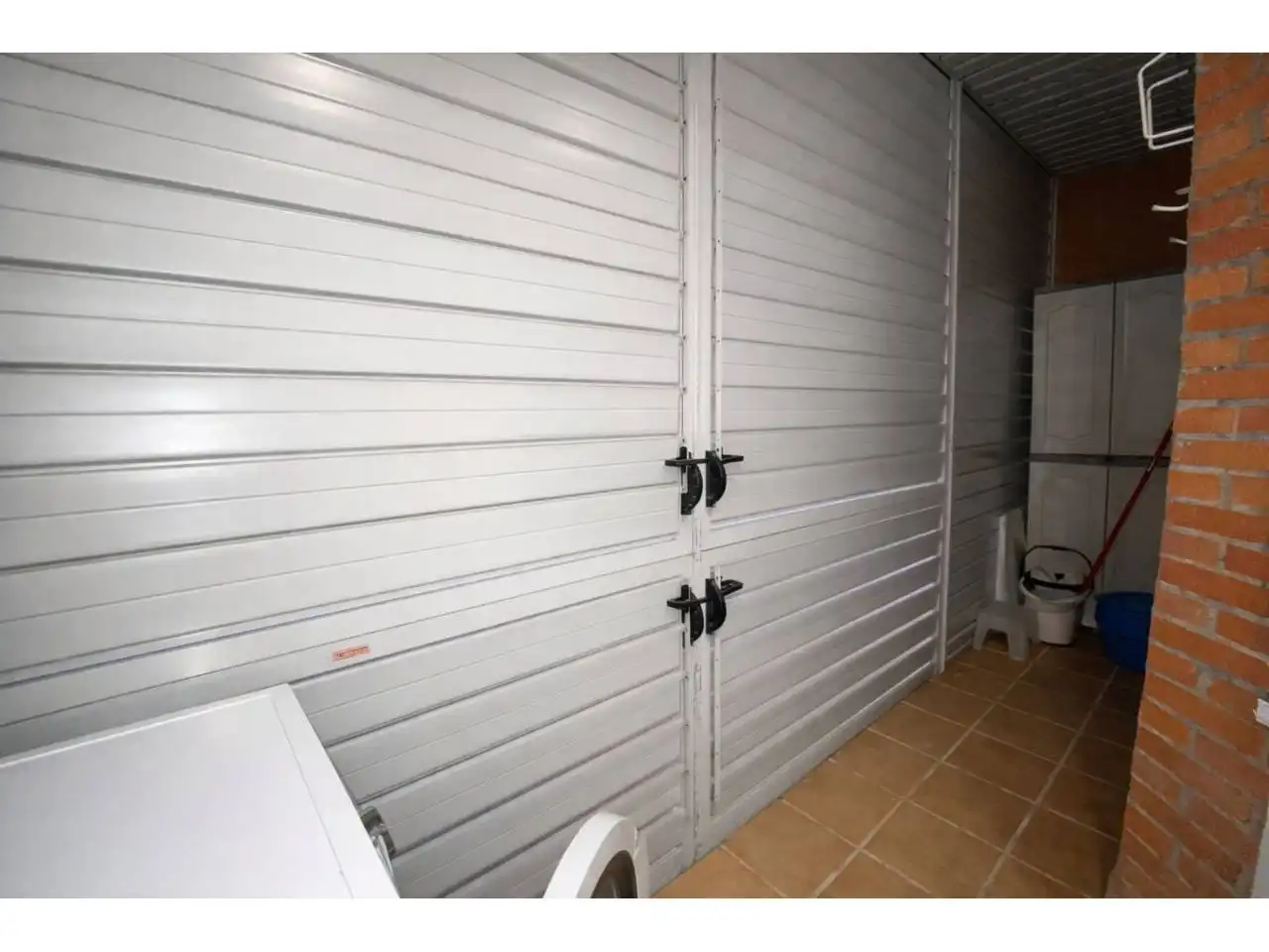 Flat for sale in Madrid  with Air Conditioner, Heating and Storage room