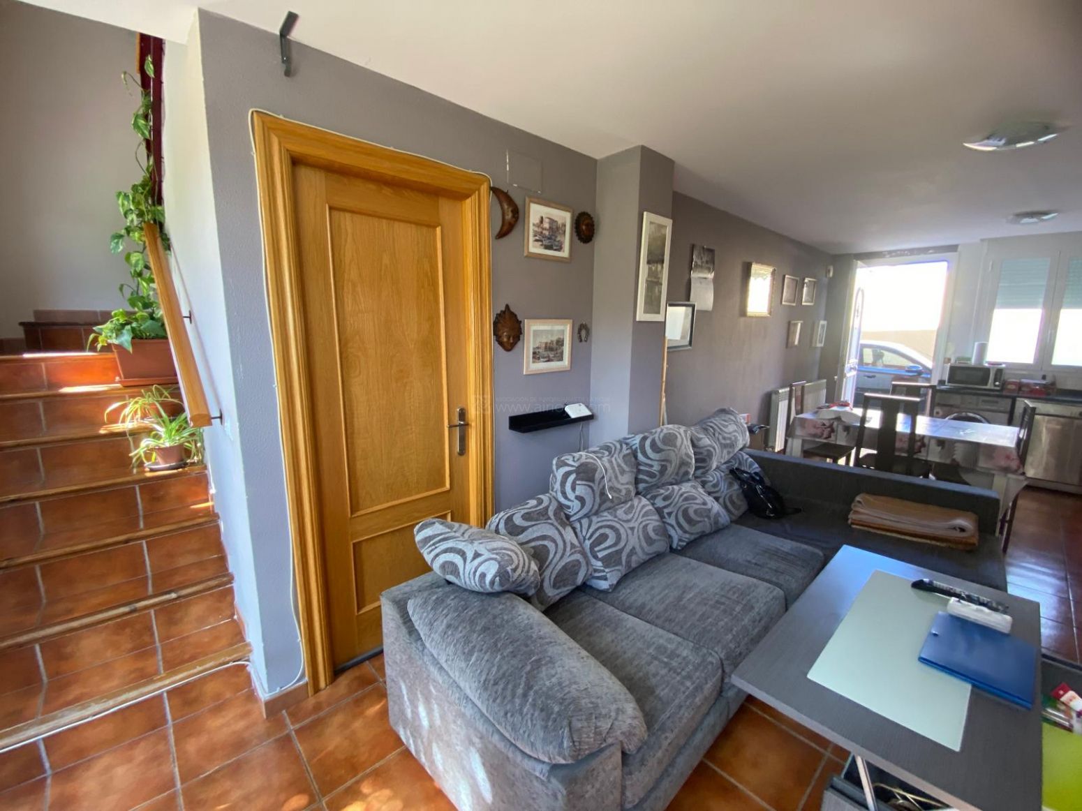 Sala d'estar de Casa adosada en venda en Galilea amb Calefacció, Parquet i Terrassa