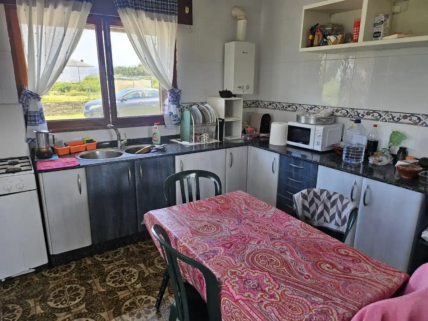 Cuina de Casa adosada en venda en Ribadeo