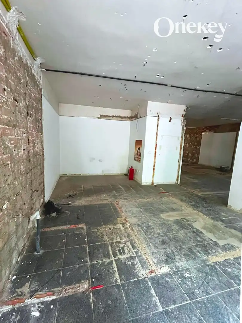 Business premises for sale in Sur, imagen 2