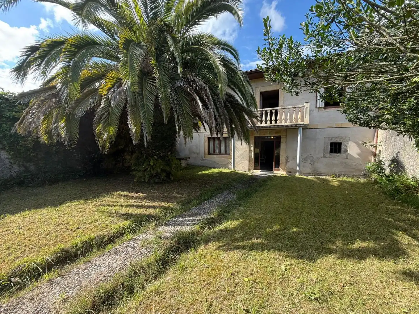 Vista exterior de Casa o chalet en venta en Noja con Calefacción, Jardín privado y Terraza