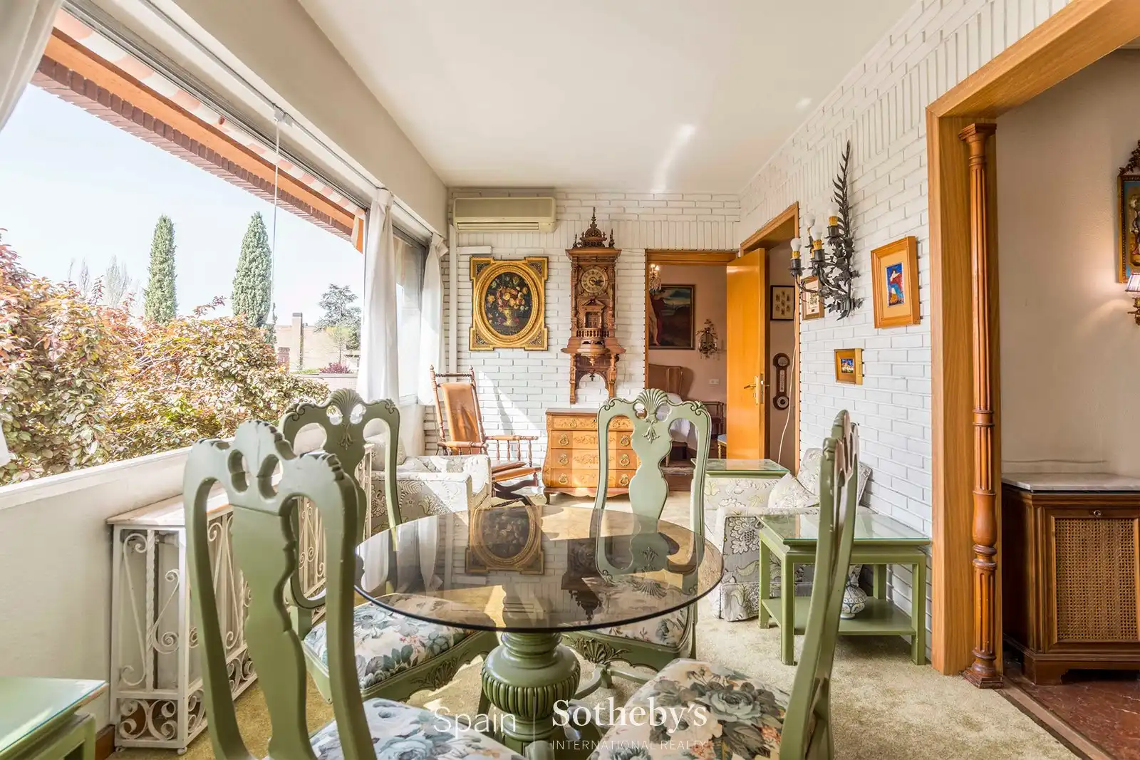 Comedor de Apartamento en venta en Madrid con Aire acondicionado, Calefacción y Jardín privado