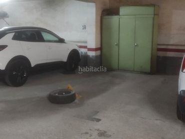 Individual en venta en Avinguda de Francesc Macià 81