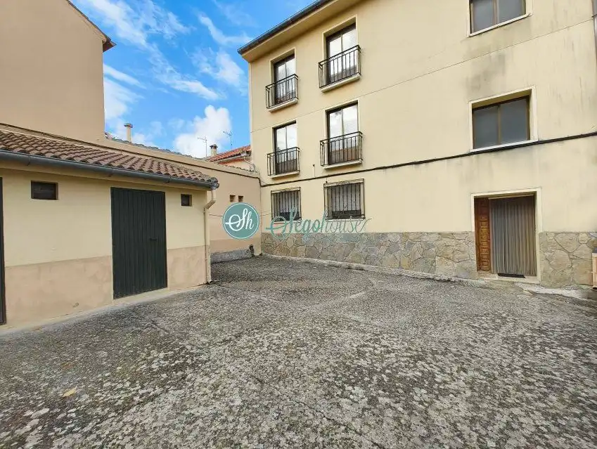 Vista exterior de Piso en venta en Casla con Calefacción y Trastero