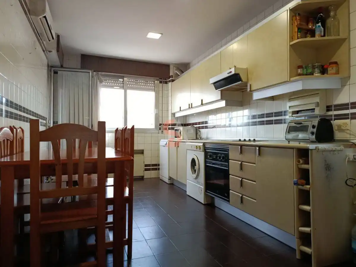 Cuina de Pis en venda en Valladolid amb Aire condicionat, Calefacció i Terrassa