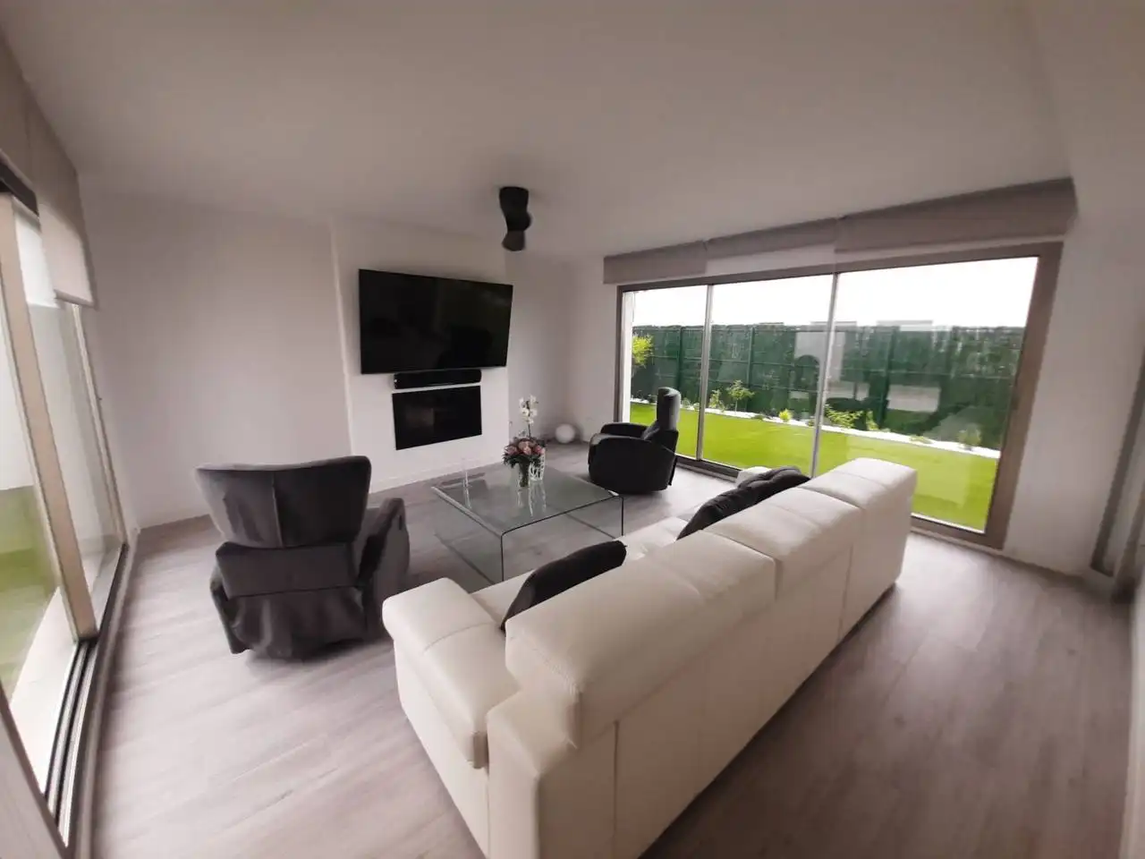 Sala de estar de Casa o chalet en venta en Villaviciosa de Odón con Jardín privado, Terraza y Piscina
