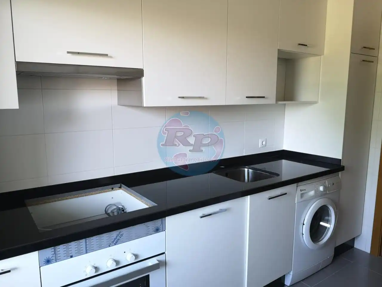 Cocina de Apartamento de alquiler en Valverde de la Virgen con Calefacción, Parquet y Terraza