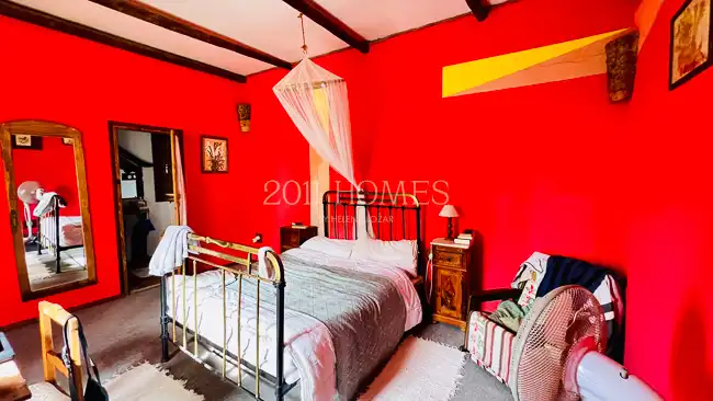 Habitación de Finca rústica en venta en Úbeda con Jardín privado, Terraza y Piscina