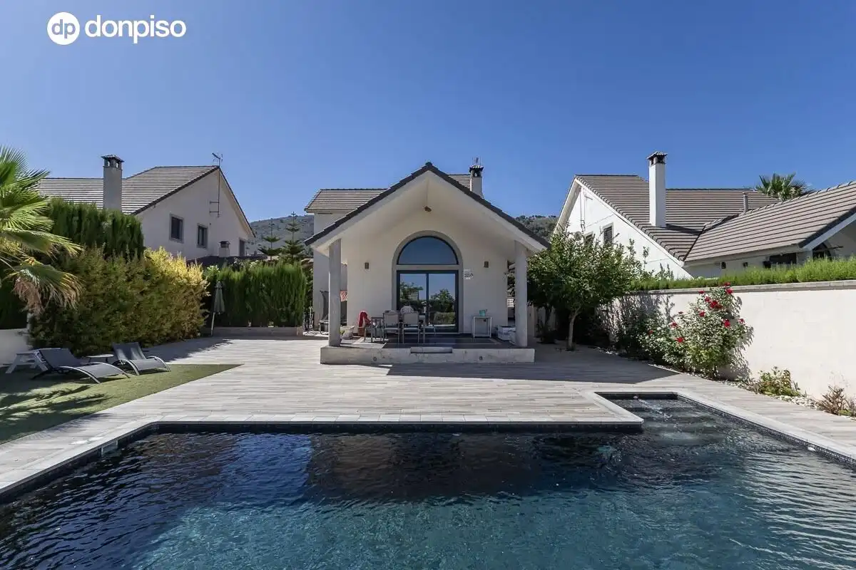 Villa mit Pool zum Verkauf in Calle Borraja, imagen 2