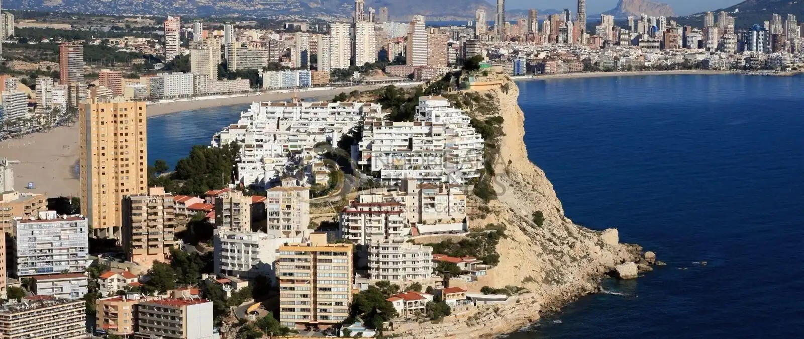 Exterior view of Apartments for sale in Benidorm  with Air Conditioner, Terrace and Furnished