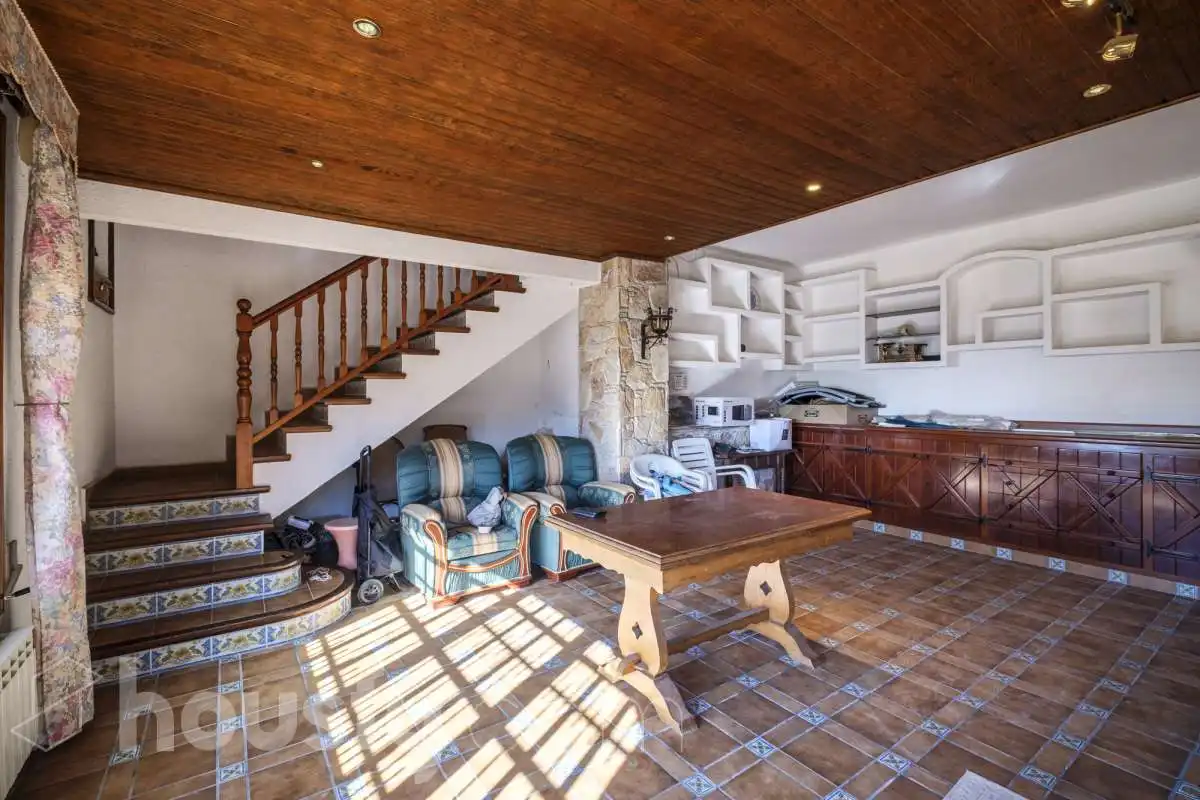Detached house with pool for sale in Calle Bergueda ., imagen 35
