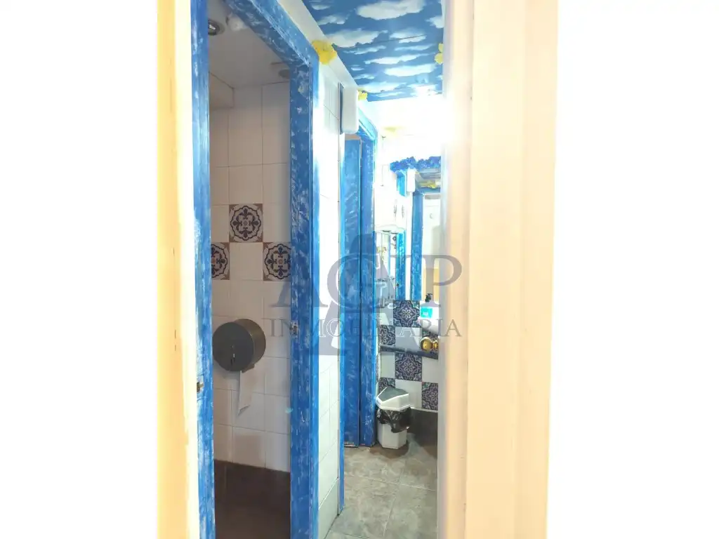 Badezimmer von Geschaftsraum zur Miete in Barcelona