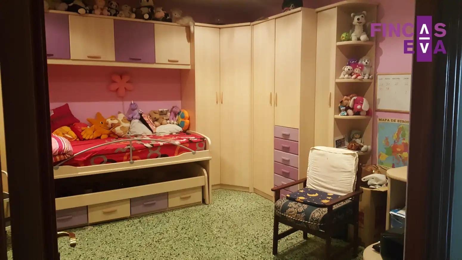 Dormitori de Casa adosada en venda en Sant Vicenç Dels Horts amb Calefacció, Terrassa i Traster