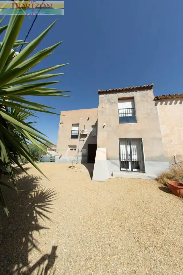 Vista exterior de Casa adosada en venta en Arboleas con Jardín privado y Terraza