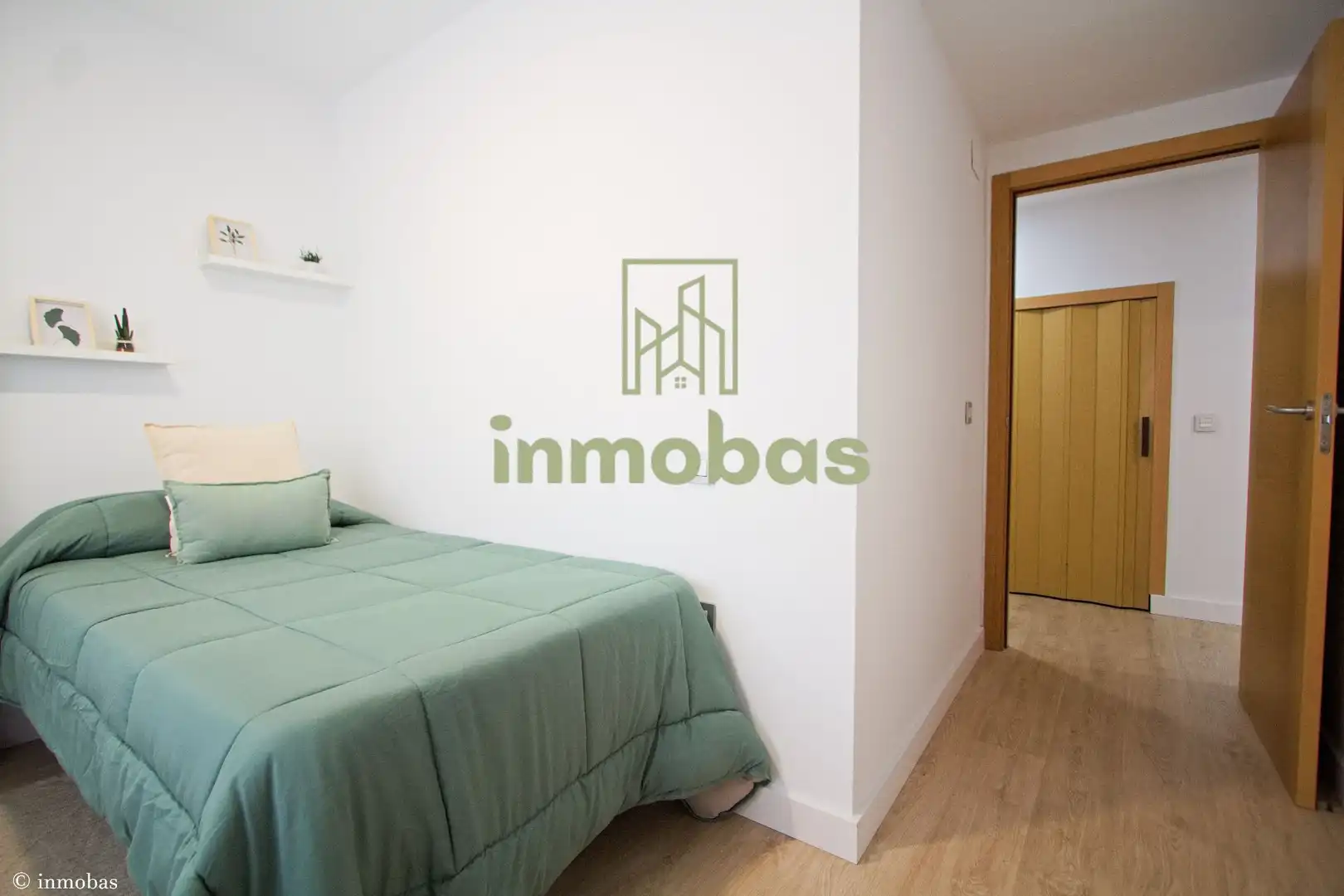 Schlafzimmer von Dachboden zum Verkauf in Badajoz mit Klimaanlage, Terrasse und Abstellraum