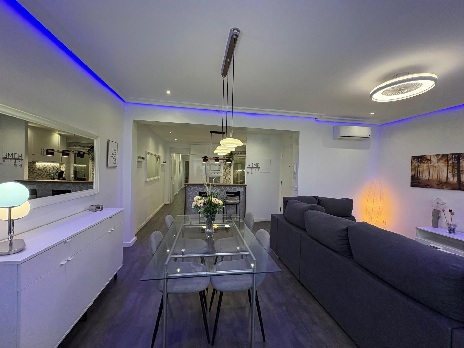 Living room of Flat for sale in Vinaròs  with Air Conditioner and Heating