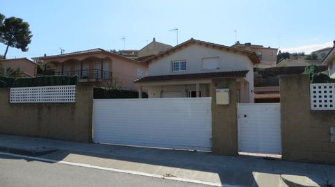 Solvia Inmobiliaria  Chalet independiente Lliçà dAmunt