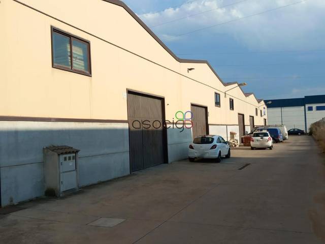Nave industrial en Venta en VASCO NUÑEZ DE BALBOA en Marchamalo
