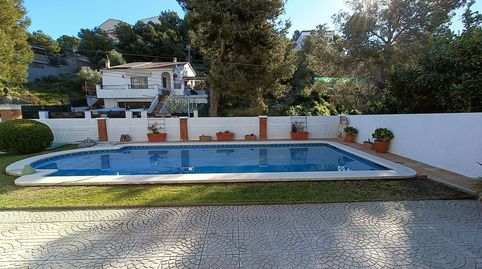 Amplia casa individual