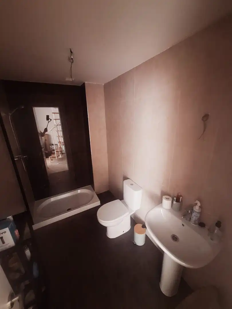 Badezimmer von Wohnung zum Verkauf in Balanegra mit Klimaanlage, Abstellraum und Gemeinschaftspool