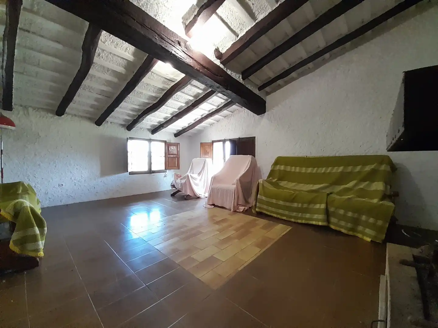 Sala de estar de Finca rústica en venta en La Vall de Bianya con Calefacción, Terraza y Trastero